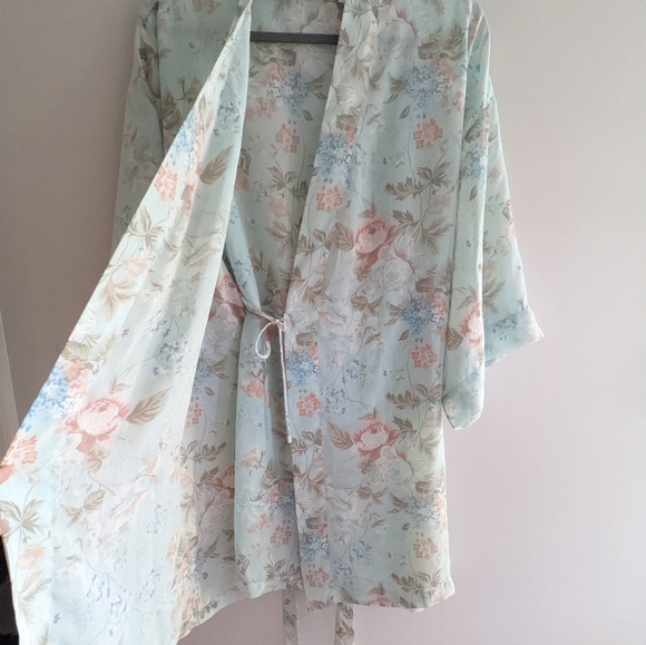 Vintage Victoria Secret Gold Label Floral Robe  Size M - Picture 4 of 6